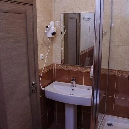 Platinum Hotel Zaporizhia Exterior photo
